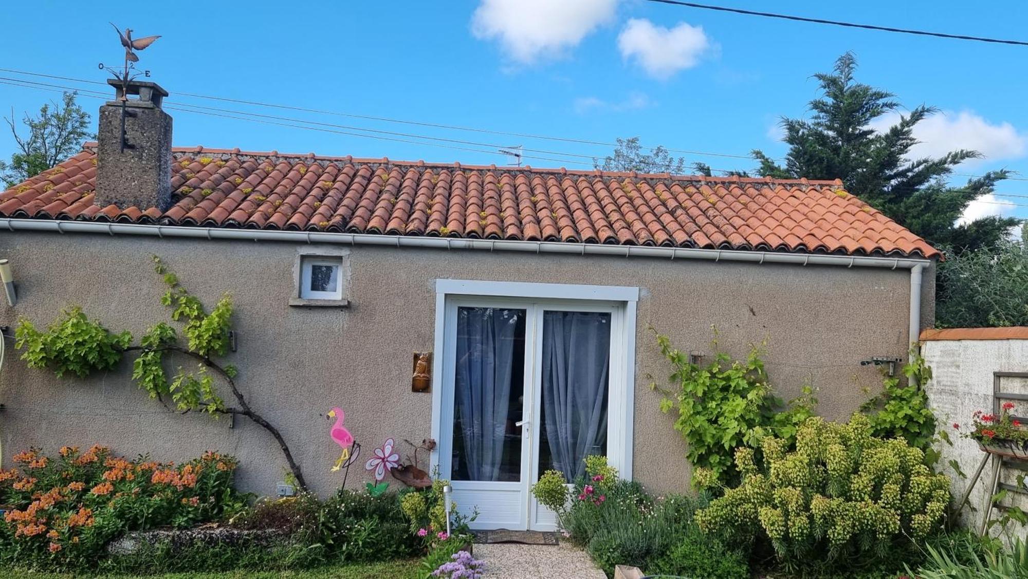 Brigitte Et Franck Bed & Breakfast Triaize Eksteriør bilde